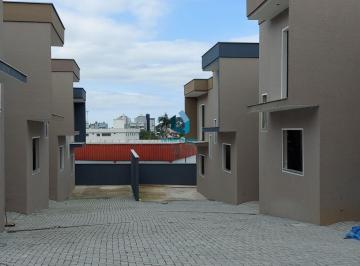 Casa · 79m² · 2 Quartos · 1 Vaga · Casa à venda no bairro Vila Lenzi - Jaraguá do Sul/SC