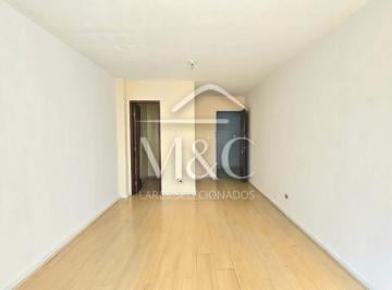 Comercial · 34m² · Sala comercial com 34m², à venda no Centro de Curi