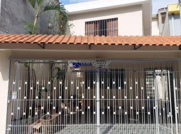 Casa · 116m² · 2 Quartos · 1 Vaga · Sobrado com 2 dormitórios para alugar, 116 m² por R$ 2.650,00 - Vila Moreira - G