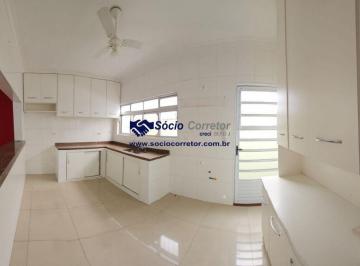 Casa · 146m² · 4 Quartos · 2 Vagas · Casa com 4 dormitórios à venda, 145 m² por R$ 650.000,00 - Jardim Santa Francisc
