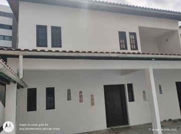 Casa de 6 quartos, Salvador · Casa de 376 m² com 6 quartos à venda na Pituba