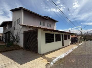 202608171839418241.jpeg · Sobrado para Venda em Goiânia, Parque das Laranjeiras, 4 dormitórios, 4 banheiros, 4 vagas