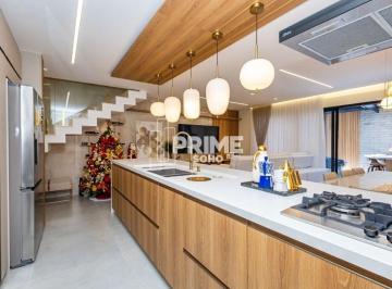 Casa de 3 quartos, Curitiba · CASA EM CONDOMÍNIO CLUBE - MOBILIADA E DECORADA - 3 QUARTOS - SUÍTE - TERRAÇO COM JACUZZI
