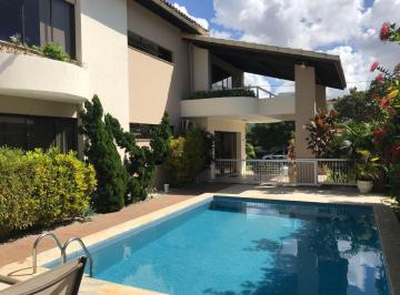Casa de 4 quartos, Salvador · Casa à Venda em Jaguaribe | Condomínio Fechado | 4 Suítes | Piscina | Mobiliada