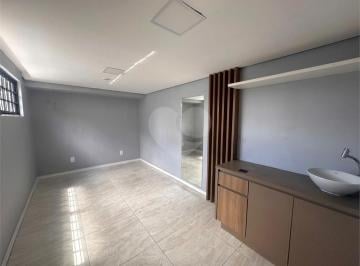 Imagem Principal · Loja / Salão / Ponto Comercial com 10 salas para alugar, 233m² - Vila Independência
