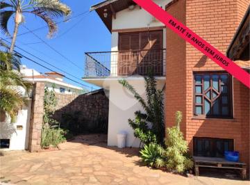 Imagem Principal · Casa Espetacular com Piscina e Churrasqueira à Venda na Vila Rezende