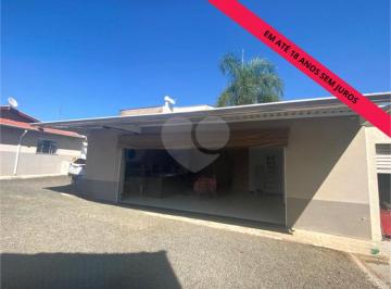 Imagem Principal · Casa com Perfil Comercial à Venda na Avenida Dois Córregos - Piracicaba/SP