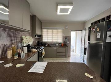 Imagem Principal · Casa à venda com 3 quartos em Higienópolis, Piracicaba