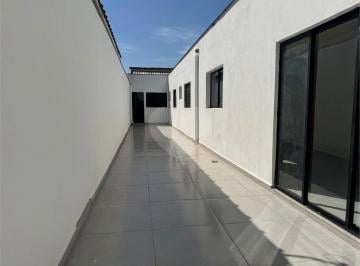 Imagem Principal · Casa com 3 Dormitórios (1 Suíte) à Venda na Vila Resende – Excelente Localização