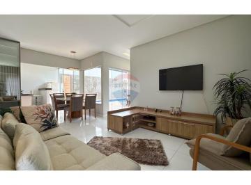 Casa · 160m² · 3 Quartos · 2 Vagas · Casa no jockey condominio residencial veneza