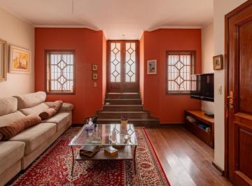 8e0054ca-278b-49d1-99a1-1ed20881ac2d · Casa para venda em Morumbi com 3 quartos, sendo 1 suíte, 254m²