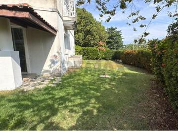 Apartamento · 299m² · 2 Quartos · 2 Vagas · Alugo Duplex com jardim amplo no Condomínio Moradas do Parque - Parque das Laranjeiras