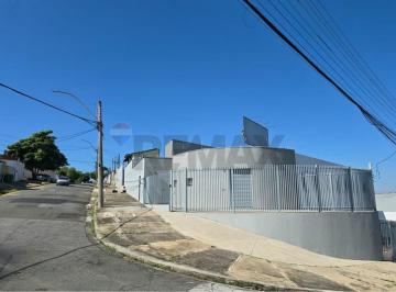 Comercial · 857m² · 50 Vagas · RE/MAX Aluga casa comercial com 857m² de área construída e 1.352m² de terreno, no Parque da Figueira