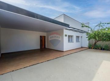 Casa · 181m² · 3 Quartos · 4 Vagas · RE/MAX VENDE Casa Térrea 3 suítes Jardim Santa Genebra Campinas/SP R$913.000