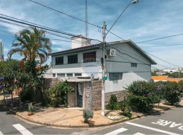 Casa · 275m² · 5 Quartos · 3 Vagas · CASA - JARDIM PAU PRETO