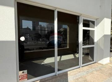 Comercial · 105m² · 1 Vaga · RE/MAX ALUGA Espaço Comercial Ideal na Av. Orosimbo Maia- R$ 5555,00