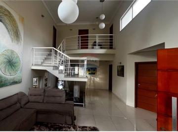 Casa · 335m² · 4 Quartos · 4 Vagas · "Casa dos Sonhos em Jardim de Itapoan a venda com 4 quartos, Paulínia! ✨"