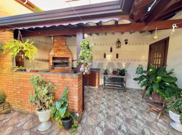 Casa · 221m² · 4 Quartos · 2 Vagas · RE/MAX VENDE CASA 4 DORMITÓRIOS + ESCRITÓRIO 221 M² R$ 1.230.000,00 CONDOMÍNIO ALTO DA COLINA- GALLE