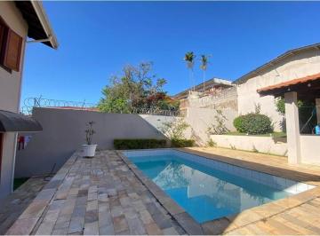 Casa · 200m² · 3 Quartos · 2 Vagas · Sobrado incrível em Nova Campinas: 3 quartos, piscina!