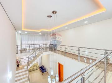 Casa · 290m² · 4 Quartos · 2 Vagas · Casa venda - Swiss Park, Campinas - 4 suíte, sendo duas no piso térreo - fotovoltaica - 290 m²