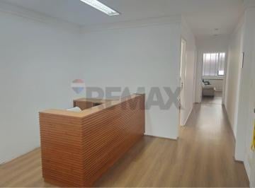 Comercial · 110m² · 2 Vagas · RE/MAX Aluga sala comercial com 110m² no coração do Cambuí. Sofisticação e Praticidade.