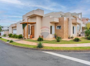 Casa · 179m² · 3 Quartos · 2 Vagas · RE/MAX VENDE CASA TÉRREA CONDOMINIO RESIDENCIAL YUCATAN - 3 SUITES - 178m2 AC - R$1.349.000,00 - PAU