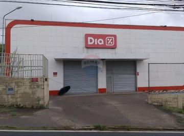 Comercial · 646m² · 40 Vagas · RE/MAX Aluga Galpão localizado na Avenida Carlos Grimaldi, com 1.961 m² de terreno.