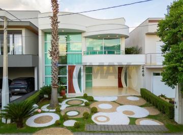 Casa · 265m² · 3 Quartos · 4 Vagas · luxuosa casa a venda, totalmente mobiliada, com projeto de Aquiles Kilaris e decoração de Iara Kilar