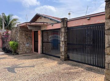 Comercial · 428m² · 4 Quartos · 10 Vagas · RE/MAX aluga casa comercial 11 ambientes 3 banheiro Jardim Eulina R$ 10.000 Campinas, SP