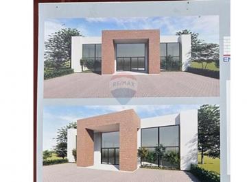 Comercial · 518m² · 8 Vagas · Excelente imóvel comercial em local de alta valorização. ao lado da Honda Benicar.