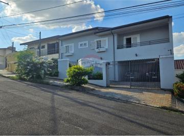 Casa · 305m² · 4 Quartos · 4 Vagas · RE/MAX aluga Casa 304m² de construção para locação, Pq. Alto Taquaral, com 4 suítes e quintal com pi