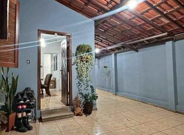 Casa · 2 Quartos · 2 Vagas · Casa à venda - em Tremembé