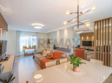 Casa · 147m² · 4 Quartos · 2 Vagas · RE/MAX vende, com EXCLUSIVIDADE, excelente casa no Villaggio Shangrilá, por R$ 1.346.500,00
