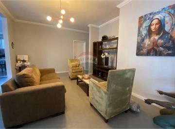 Casa · 326m² · 5 Quartos · 4 Vagas · RE/MAX aluga casa térrea em Bolsão no Jardim das Paineiras Campinas!