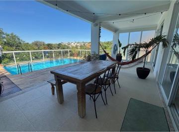 Casa · 719m² · 5 Quartos · 6 Vagas · RE/MAX ALUGA CASA DE ALTO PADRÃO NO CONDOMÍNIO CHÁCARA FLORA VALINHOS