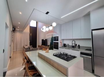 Casa · 170m² · 3 Quartos · 4 Vagas · Casa á venda com piscina, 3 quartos, Terras da Estância - Paulínia/SP