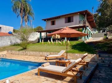 Casa · 210m² · 3 Quartos · 4 Vagas · Casa térrea com 3 dormitórios, 210m2 no Jd Estancia Brasil-Atibaia