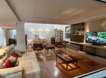 55ce42c3-6bdf-4b17-9eb2-e33371465d97 · Casa para venda em Jardim Petrópolis com 4 quartos, sendo 4 suítes, 402m²