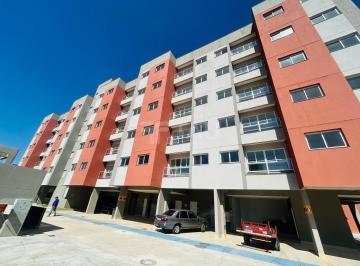 Apartamento · 62m² · 2 Quartos · 1 Vaga · Excelente apartamento, em prédio recém construído, com armários - Qs 5 - Águas Claras