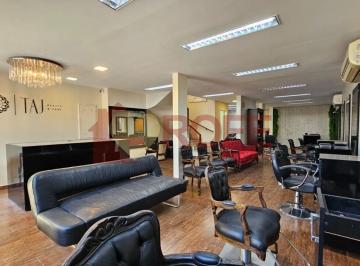 Comercial · 192m² · 2 Vagas · Oportunidade! Casa comercial com 192m² em Moema
