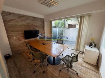 Casa · 219m² · 5 Quartos · 6 Vagas · locaçao  casa comercial 219m  6 vagas