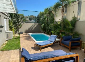 Casa · 146m² · 2 Quartos · 1 Vaga · Apartamento Garden em Glória