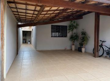 Casa · 250m² · 3 Quartos · Casa à venda - em Oitis
