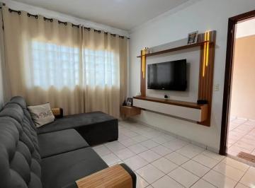 whatsapp-image-2026-08-17-at-09-58-301786975350508.jpeg · CASA NO COLISEU Casa para locação, 3 quartos, 1 suíte, Completo em armários, Cozinha planejada por