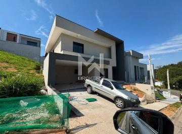 Fachada · Casa à venda no Residencial Bosque da Mata em Valinhos/SP