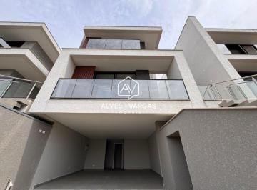 Casa · 247m² · 4 Quartos · 4 Vagas · SOBRADO A VENDA NO VISTA ALEGRE