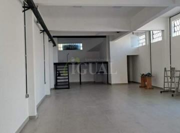 Comercial · 120m² · Salão Comercial para Aluguel com 120 m² no Jardim Rina, Santo André