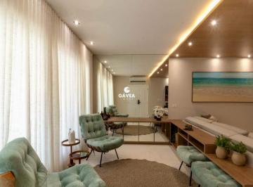 Casa · 375m² · 4 Quartos · 4 Vagas · Sobrado à venda no Itararé em São Vicente.