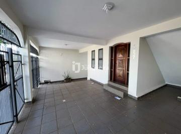 Casa · 205m² · 3 Quartos · 3 Vagas · Casa à venda, 3 quartos, 1 suíte, 3 vagas, Cidade Alta - Piracicaba/SP