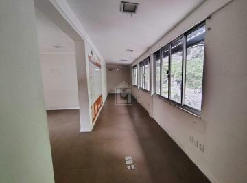 Comercial · 160m² · Lívia Machado Aluga: Imóvel Comercial de 160 m² na Praia do Canto – 5 Ambientes, 3 Banheiros e Local